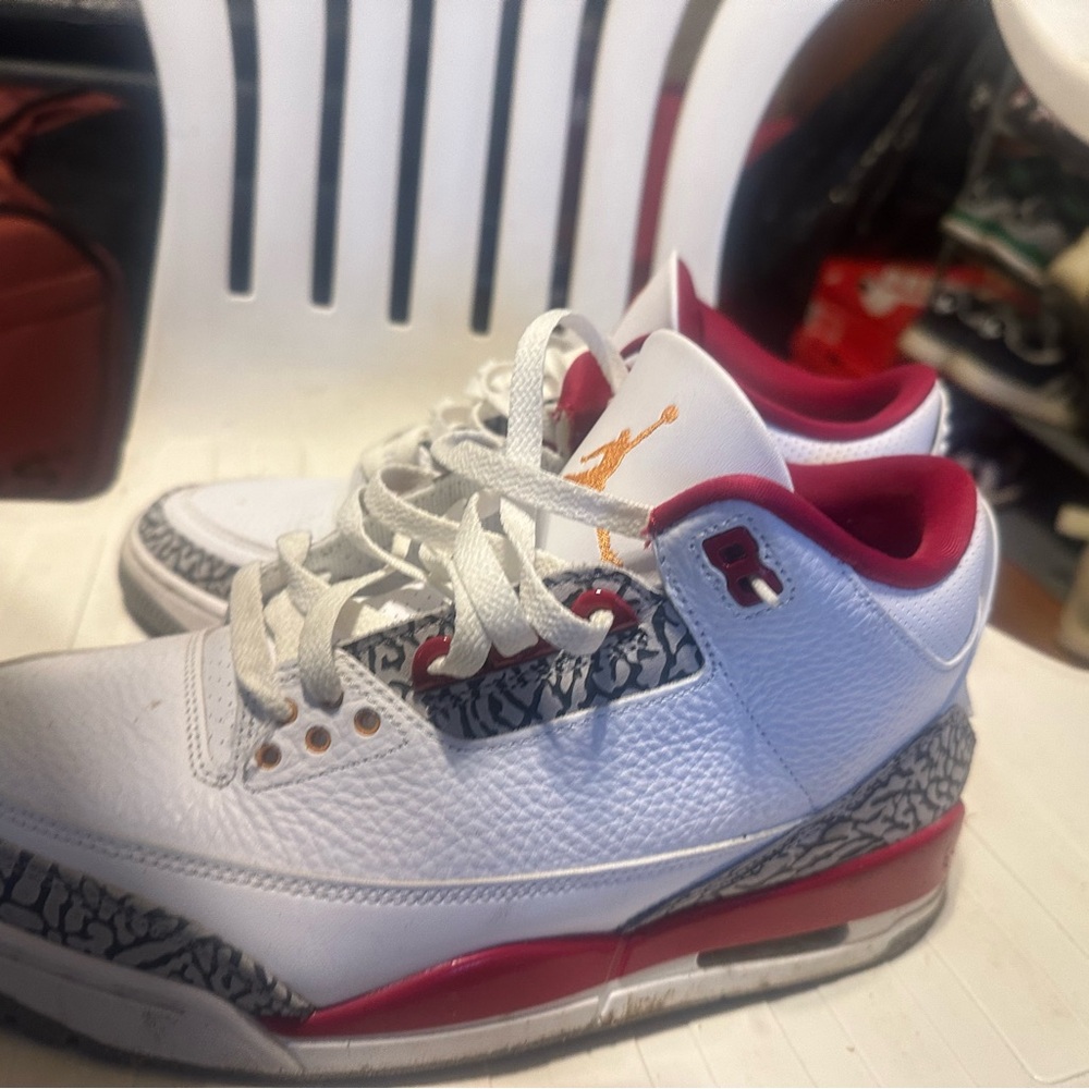 Jordan 3 cardinal size 10.5